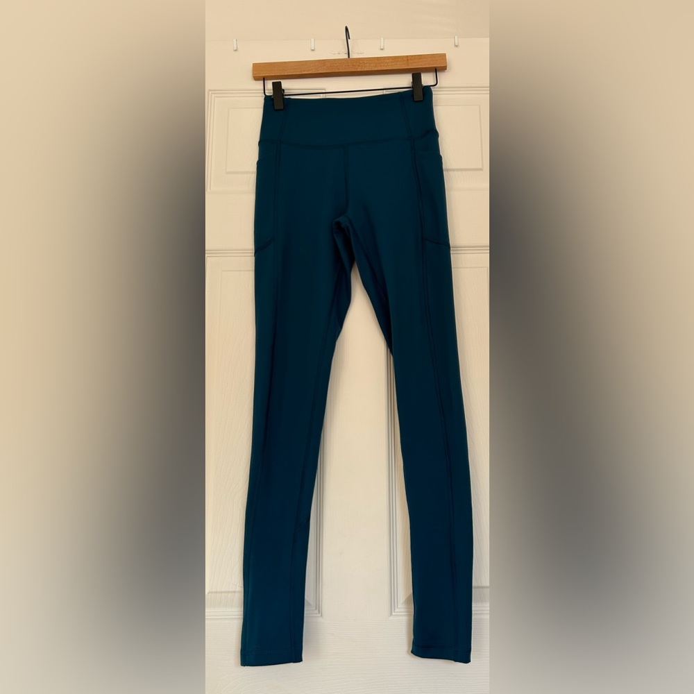 Victoria’s Secret Leggings teal, size 6, pockets